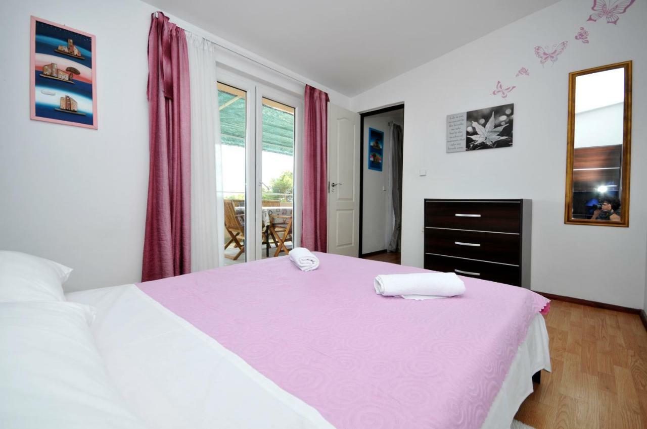 Apartment Sandra Trogir Luaran gambar